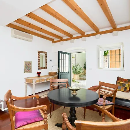 וילה Luxury In The Old Town With Stunning Views