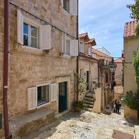Luxury In The Old Town With Stunning Views 杜布罗夫尼克