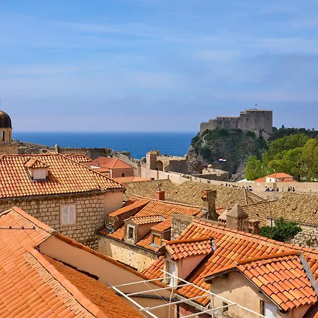 Luxury In The Old Town With Stunning Views