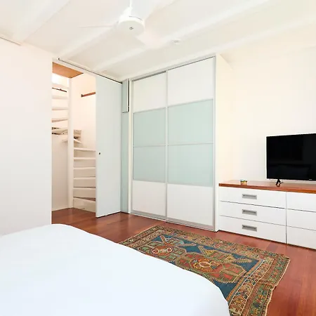 Luxury In The Old Town With Stunning Views וילה