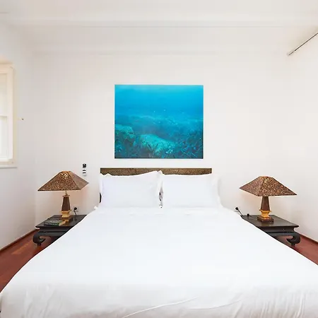 Luxury In The Old Town With Stunning Views *