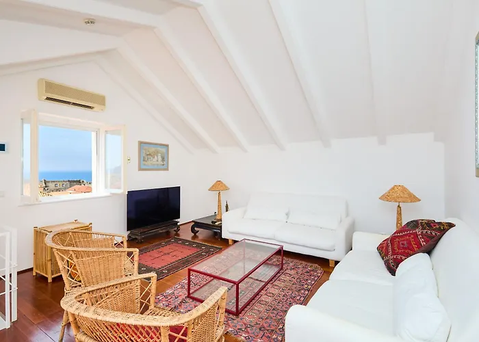 Luxury In The Old Town With Stunning Views ドゥブロブニク