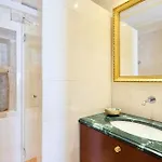 Luxury In The Old Town With Stunning Views